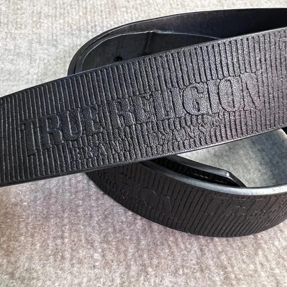 True Religion Belt Mens 36 Black Embossed Logo Faux Leather Streetwear Goth